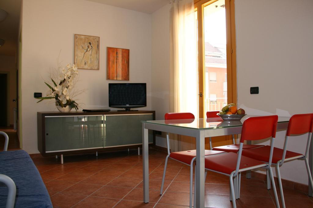 Residence Corso Monferrato Alessandria Værelse billede